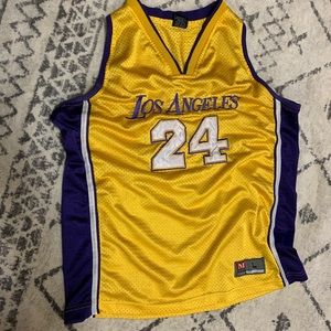 Youth large Lakers jersey #24 🏀
